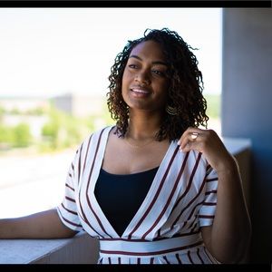 Meet your Posher, La'risa